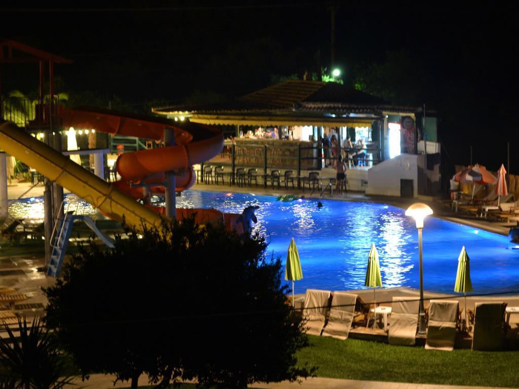 Kamares Apartments Εε Poros Town Luaran gambar