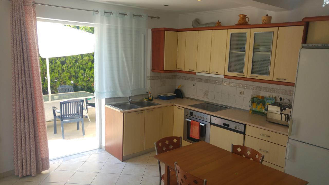 Kamares Apartments Εε Poros Town Luaran gambar